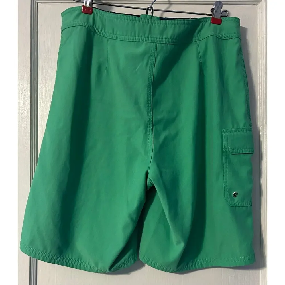 Mens green Nike 6.0 board shorts size medium